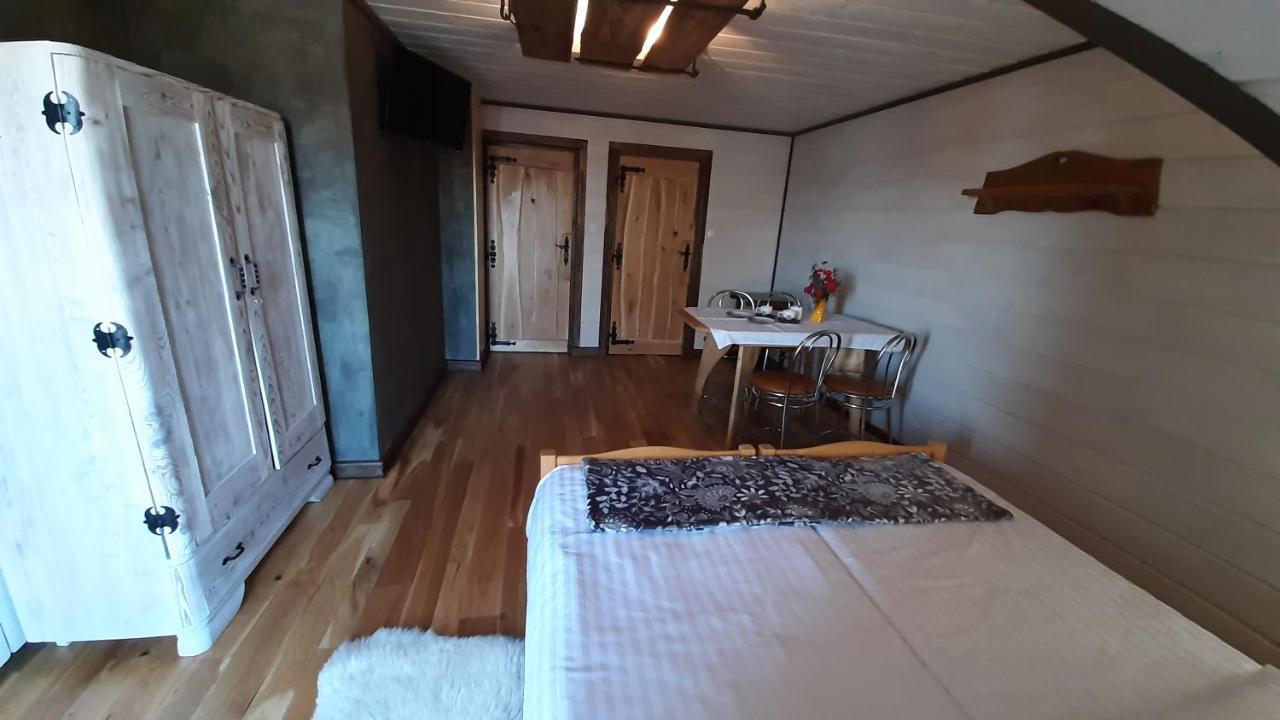 Apartament Huba Ngoại thất bức ảnh